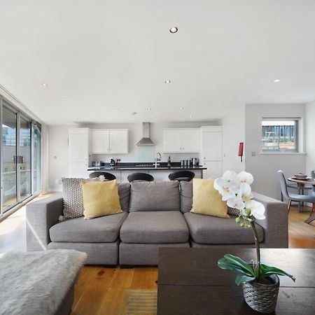 2 Bed Executive Penthouse Near Liverpool Street Free Wifi By City Stay Aparts Londres Extérieur photo