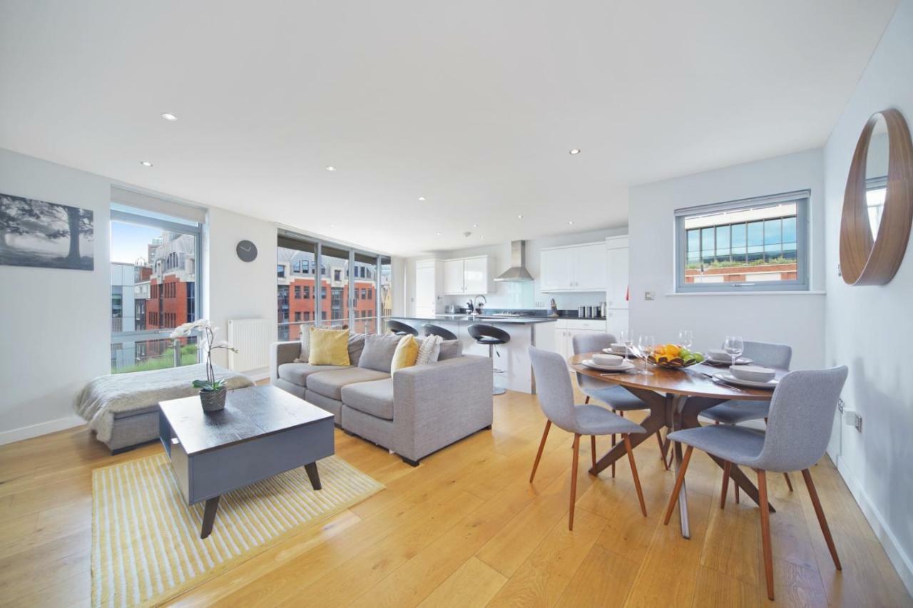 2 Bed Executive Penthouse Near Liverpool Street Free Wifi By City Stay Aparts Londres Extérieur photo