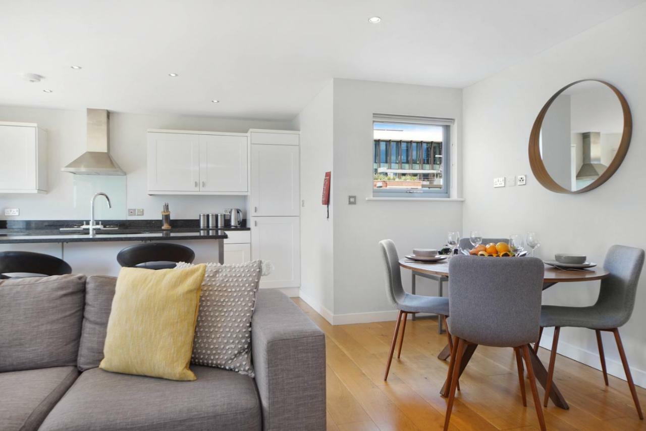 2 Bed Executive Penthouse Near Liverpool Street Free Wifi By City Stay Aparts Londres Extérieur photo