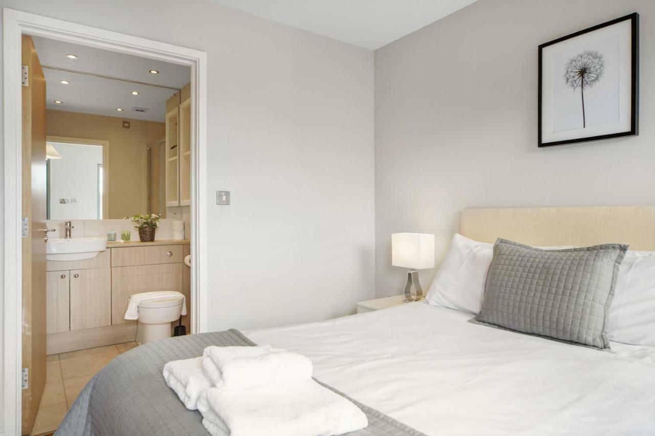 2 Bed Executive Penthouse Near Liverpool Street Free Wifi By City Stay Aparts Londres Extérieur photo